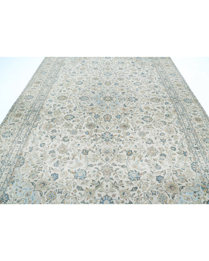 Kashan 8' 7" X 12' 7" Hand Knotted Wool Rug 8' 7" X 12' 7" (262 X 383) / Ivory / Wool