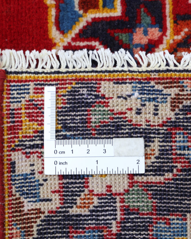 Kashan 9' 1" X 12' 9" Hand Knotted Wool Rug 9' 1" X 12' 9" (277 X 389) / Red / Wool