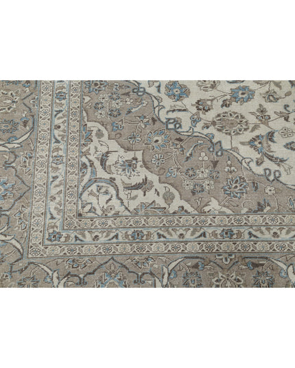 Kashan 9' 7" X 13' 1" Hand Knotted Wool Rug 9' 7" X 13' 1" (292 X 399) / Ivory / Wool