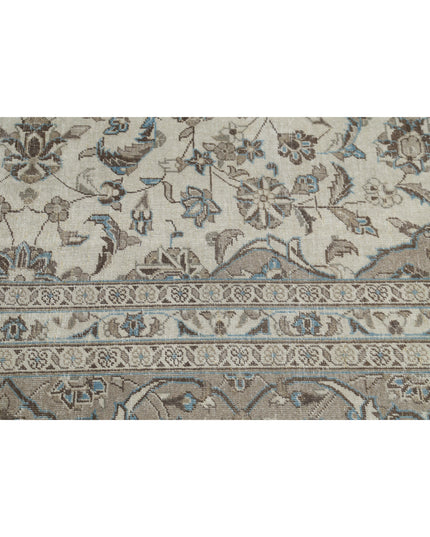 Kashan 9' 7" X 13' 1" Hand Knotted Wool Rug 9' 7" X 13' 1" (292 X 399) / Ivory / Wool