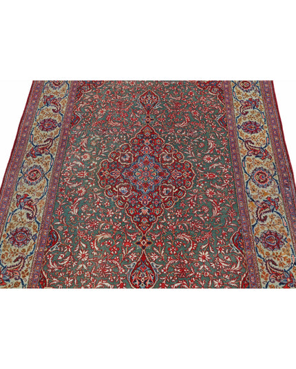 Kashan 4' 1" X 6' 9" Hand Knotted Wool & Silk Rug 4' 1" X 6' 9" (124 X 206) / Green / Wool & Silk