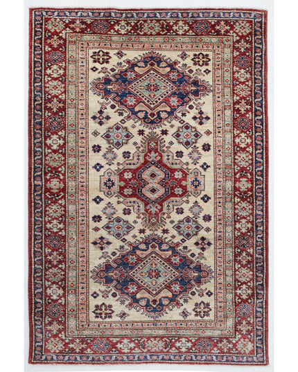 Kazak 3' 10" X 5' 9" Hand Knotted Wool Rug 3' 10" X 5' 9" (117 X 175) / Ivory / Wool