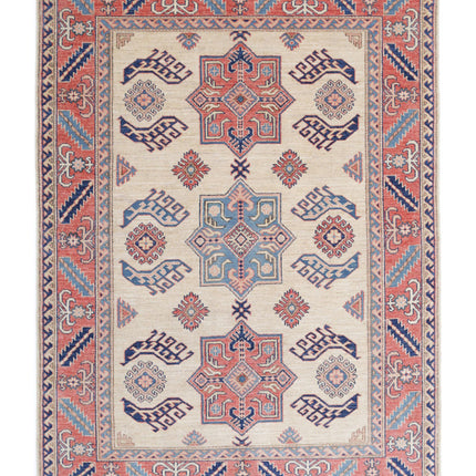 Kazak 4' 11" X 6' 9" Hand Knotted Wool Rug 4' 11" X 6' 9" (150 X 206) / Ivory / Wool
