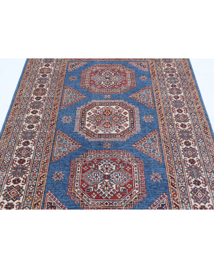 Kazak 4' 10" X 6' 10" Hand Knotted Wool Rug 4' 10" X 6' 10" (147 X 208) / Blue / Wool