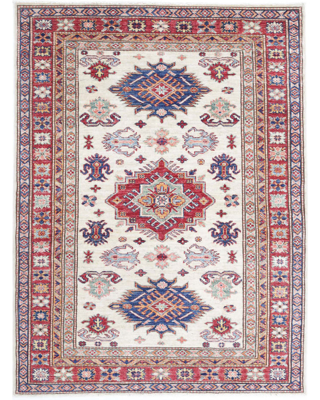 Kazak 4' 0" X 5' 5" Hand Knotted Wool Rug 4' 0" X 5' 5" (122 X 165) / Ivory / Wool