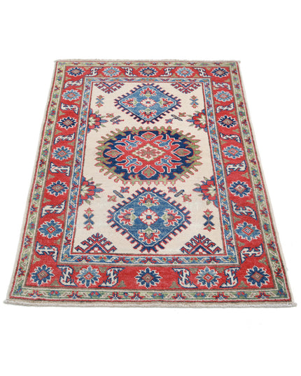 Kazak 2' 8" X 4' 0" Hand Knotted Wool Rug 2' 8" X 4' 0" (81 X 122) / Ivory / Wool