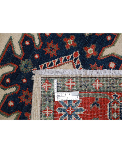 Kazak 2' 8" X 3' 11" Hand Knotted Wool Rug 2' 8" X 3' 11" (81 X 119) / Ivory / Wool