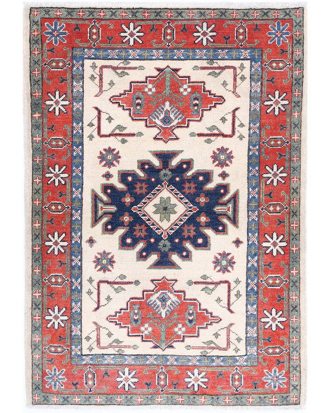 Kazak 2' 8" X 3' 11" Hand Knotted Wool Rug 2' 8" X 3' 11" (81 X 119) / Ivory / Wool