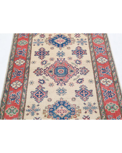 Kazak 3' 3" X 4' 8" Hand Knotted Wool Rug 3' 3" X 4' 8" (99 X 142) / Ivory / Wool
