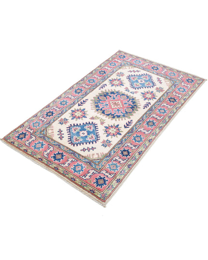Kazak 2' 10" X 4' 11" Hand Knotted Wool Rug 2' 10" X 4' 11" (86 X 150) / Ivory / Wool
