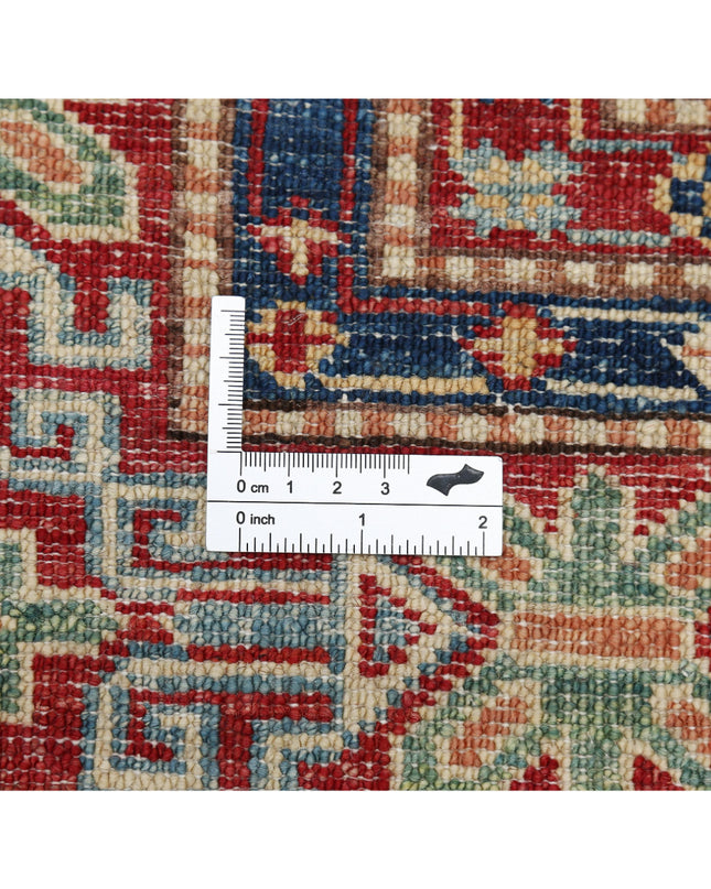 Kazak 4' 0" X 6' 1" Hand Knotted Wool Rug 4' 0" X 6' 1" (122 X 185) / Ivory / Wool