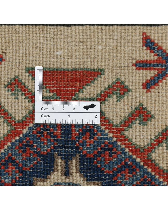 Kazak 2' 8" X 7' 9" Hand Knotted Wool Rug 2' 8" X 7' 9" (81 X 236) / Ivory / Wool