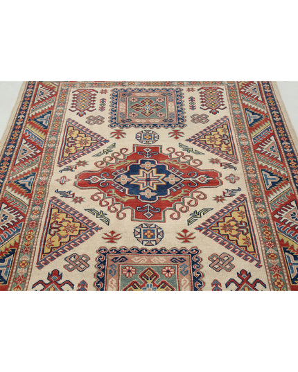 Kazak 4' 10" X 6' 8" Hand Knotted Wool Rug 4' 10" X 6' 8" (147 X 203) / Ivory / Wool