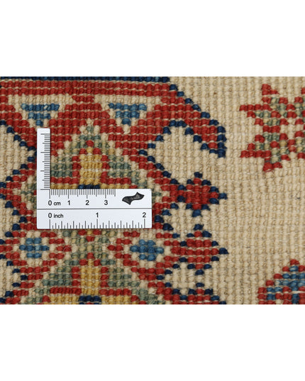 Kazak 4' 10" X 6' 8" Hand Knotted Wool Rug 4' 10" X 6' 8" (147 X 203) / Ivory / Wool