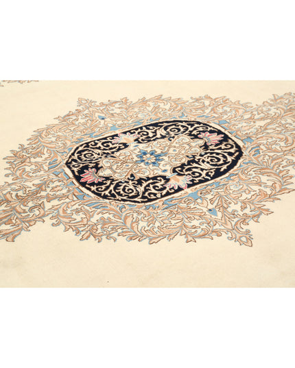 Kerman 9' 11" X 13' 8" Hand Knotted Wool Rug 9' 11" X 13' 8" (302 X 417) / Ivory / Wool