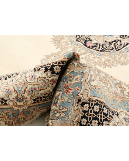 Kerman 9' 11" X 13' 8" Hand Knotted Wool Rug 9' 11" X 13' 8" (302 X 417) / Ivory / Wool