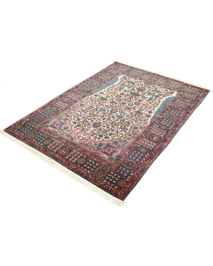 Kerman 4' 5" X 6' 1" Hand Knotted Wool Rug 4' 5" X 6' 1" (135 X 185) / Ivory / Wool