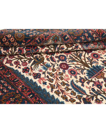 Kerman 4' 5" X 6' 1" Hand Knotted Wool Rug 4' 5" X 6' 1" (135 X 185) / Ivory / Wool