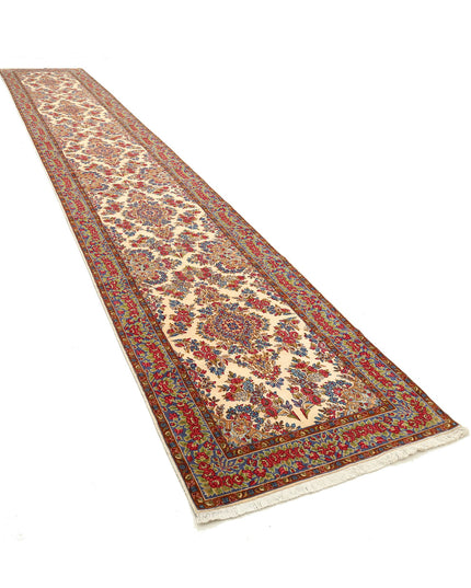 Kerman 3' 5" X 21' 1" Hand Knotted Wool Rug 3' 5" X 21' 1" (104 X 643) / Ivory / Wool