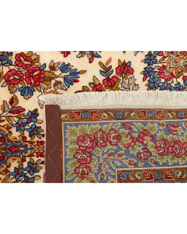 Kerman 3' 5" X 21' 1" Hand Knotted Wool Rug 3' 5" X 21' 1" (104 X 643) / Ivory / Wool