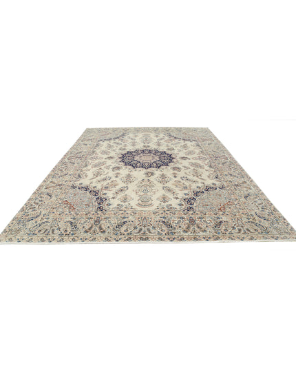 Kerman 9' 9" X 13' 2" Hand Knotted Wool Rug 9' 9" X 13' 2" (297 X 401) / Ivory / Wool