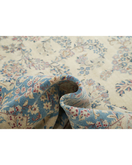 Kerman 10' 8" X 16' 9" Hand Knotted Wool Rug 10' 8" X 16' 9" (325 X 511) / Ivory / Wool