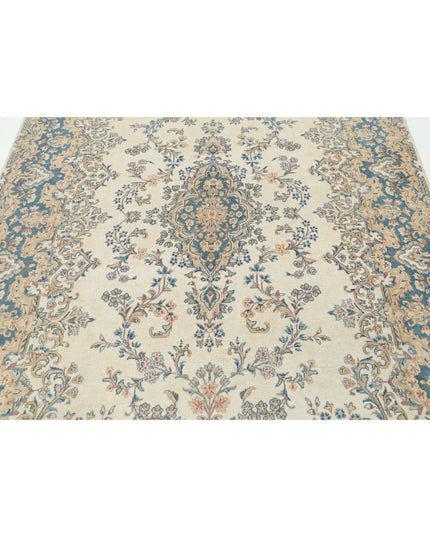 Kerman 5' 10" X 8' 6" Hand Knotted Wool Rug 5' 10" X 8' 6" (178 X 259) / Ivory / Wool
