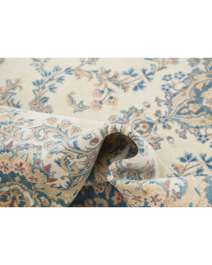 Kerman 5' 10" X 8' 6" Hand Knotted Wool Rug 5' 10" X 8' 6" (178 X 259) / Ivory / Wool