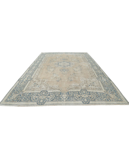 Kerman 9' 10" X 16' 2" Hand Knotted Wool Rug 9' 10" X 16' 2" (300 X 493) / Taupe / Wool
