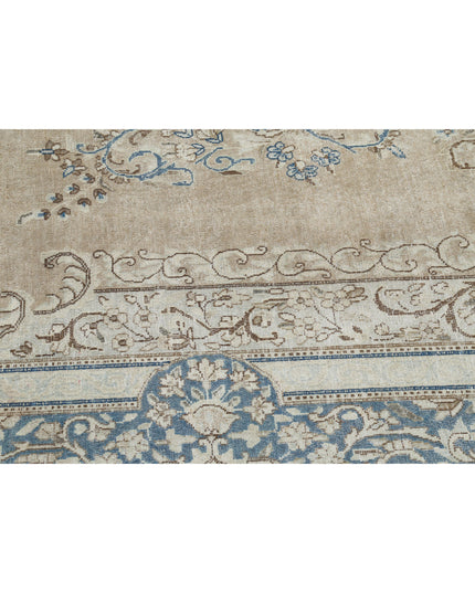 Kerman 9' 10" X 16' 2" Hand Knotted Wool Rug 9' 10" X 16' 2" (300 X 493) / Taupe / Wool