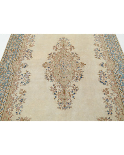 Kerman 5' 11" X 8' 8" Hand Knotted Wool Rug 5' 11" X 8' 8" (180 X 264) / Beige / Wool