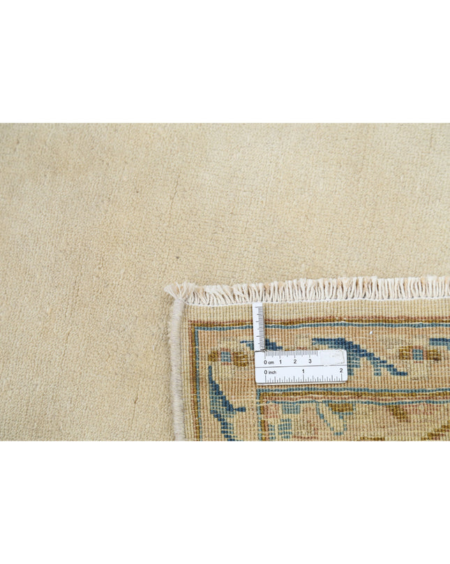 Kerman 5' 11" X 8' 8" Hand Knotted Wool Rug 5' 11" X 8' 8" (180 X 264) / Beige / Wool