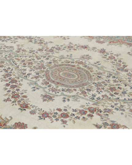 Kerman 11' 8" X 19' 3" Hand Knotted Wool Rug 11' 8" X 19' 3" (356 X 587) / Ivory / Wool