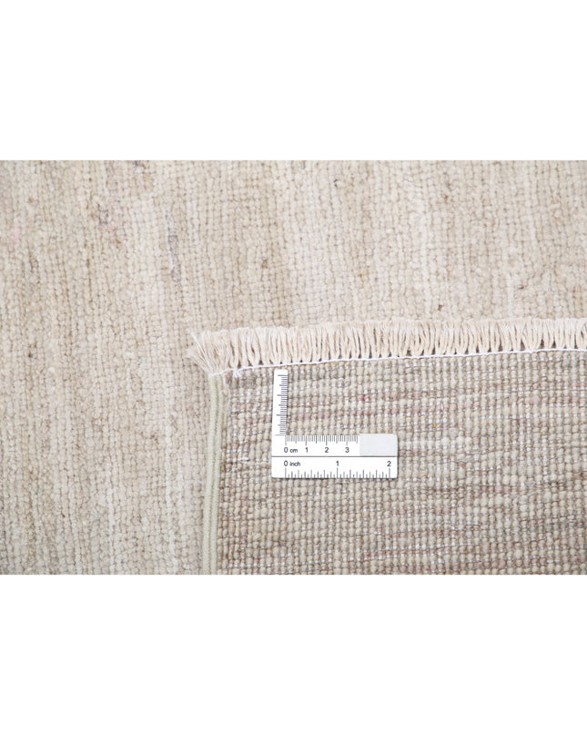 Khotan 8' 2" X 10' 1" Hand Knotted Wool Rug 8' 2" X 10' 1" (249 X 307) / Ivory / Wool