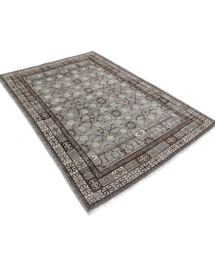 Khotan 5' 6" X 7' 7" Hand Knotted Wool Rug 5' 6" X 7' 7" (168 X 231) / Grey / Wool