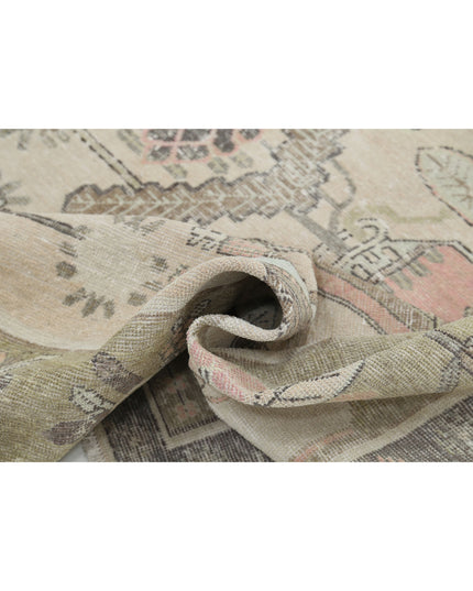 Khotan 5' 5" X 11' 2" Hand Knotted Wool Rug 5' 5" X 11' 2" (165 X 340) / Ivory / Wool