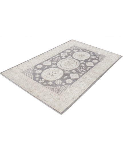 Khotan 4' 1" X 5' 11" Hand Knotted Wool Rug 4' 1" X 5' 11" (124 X 180) / Grey / Wool