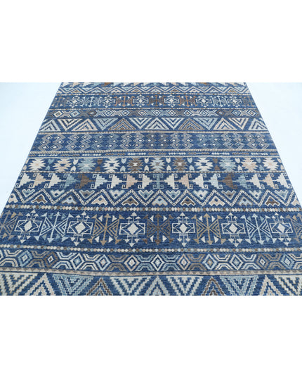 Khurjeen 6' 9" X 8' 5" Hand Knotted Wool Rug 6' 9" X 8' 5" (206 X 257) / Blue / Wool