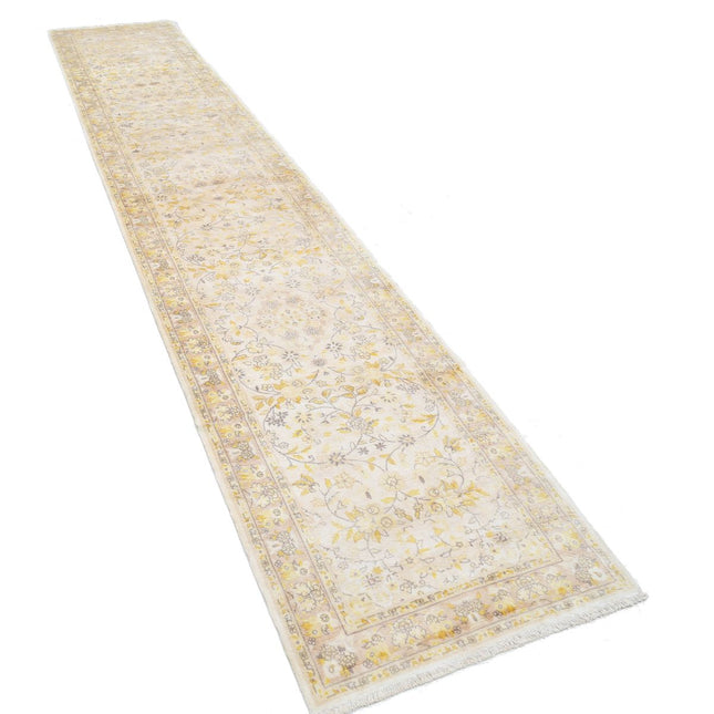 Legacy 2' 6" X 13' 8" Art Silk Hand-Knotted Rug 2' 6" X 13' 8" (76 X 417) / Ivory / Gold