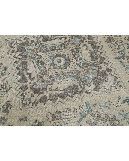 Mahal 8' 8" X 12' 9" Hand Knotted Wool Rug 8' 8" X 12' 9" (264 X 389) / Ivory / Wool