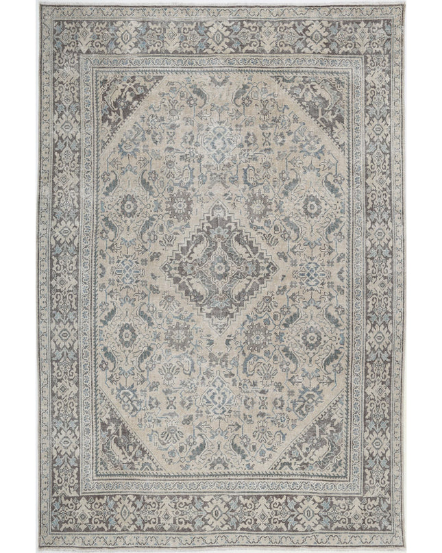 Mahal 8' 8" X 12' 9" Hand Knotted Wool Rug 8' 8" X 12' 9" (264 X 389) / Ivory / Wool