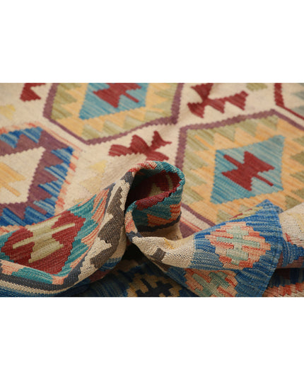 Maimana Kilim 4' 11" X 6' 9" Hand Knotted Wool Kilim 4' 11" X 6' 9" (150 X 206) / Ivory / Wool