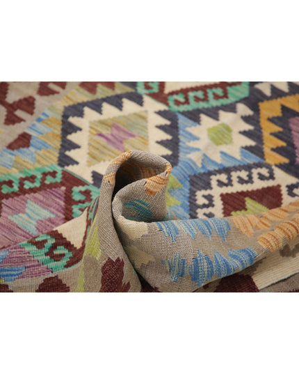 Maimana Kilim 4' 11" X 6' 5" Hand Knotted Wool Kilim 4' 11" X 6' 5" (150 X 196) / Multi / Wool