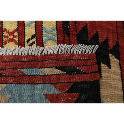 Maliki Kilim 3' 4" X 4' 9" Wool Hand-Woven Kilim 3' 4" X 4' 9" (102 X 145) / Multi / Multi