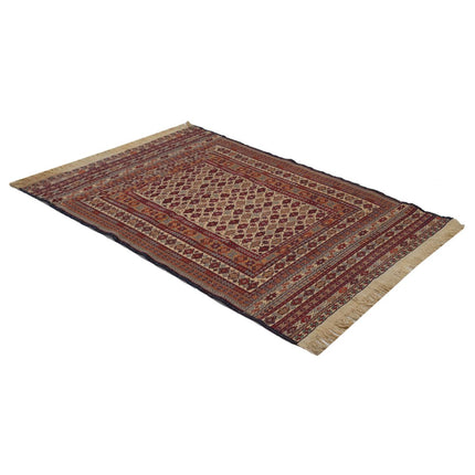 Maliki Kilim 4' 1" X 5' 10" Wool Hand-Woven Kilim 4' 1" X 5' 10" (124 X 178) / Multi / Multi