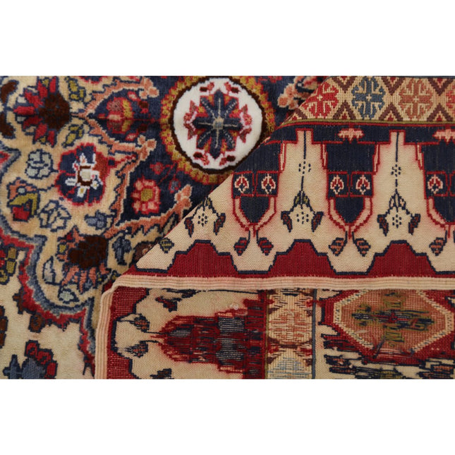 Maliki Kilim 4' 4" X 6' 0" Wool Hand-Woven Kilim 4' 4" X 6' 0" (132 X 183) / Multi / Multi