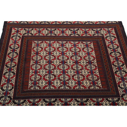 Maliki Kilim 4' 4" X 5' 10" Wool Hand-Woven Kilim 4' 4" X 5' 10" (132 X 178) / Multi / Multi