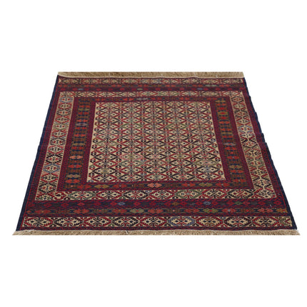 Maliki Kilim 3' 3" X 4' 4" Wool Hand-Woven Kilim 3' 3" X 4' 4" (99 X 132) / Multi / Multi