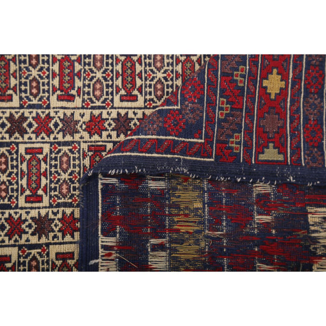 Maliki Kilim 3' 1" X 4' 7" Wool Hand-Woven Kilim 3' 1" X 4' 7" (94 X 140) / Multi / Multi