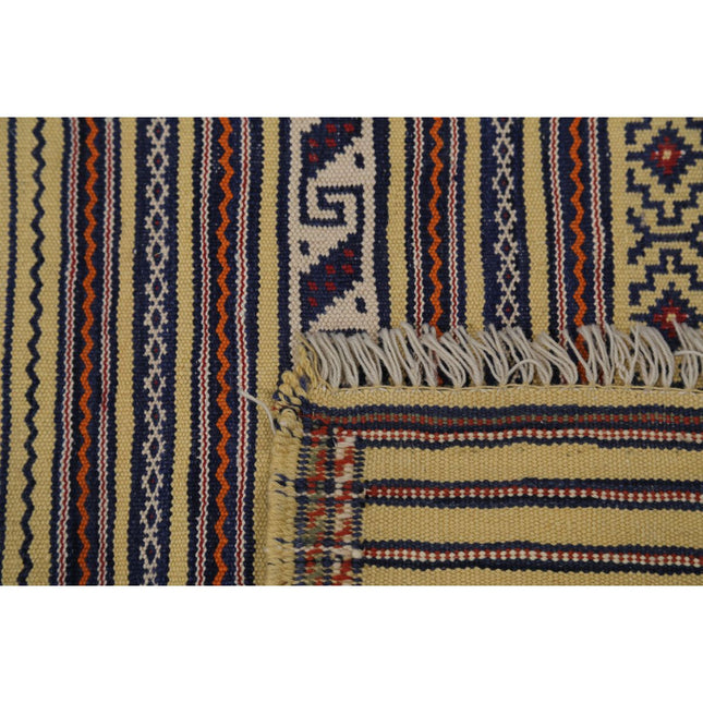 Maliki Kilim 4' 9" X 6' 6" Wool Hand-Woven Kilim 4' 9" X 6' 6" (145 X 198) / Multi / Multi